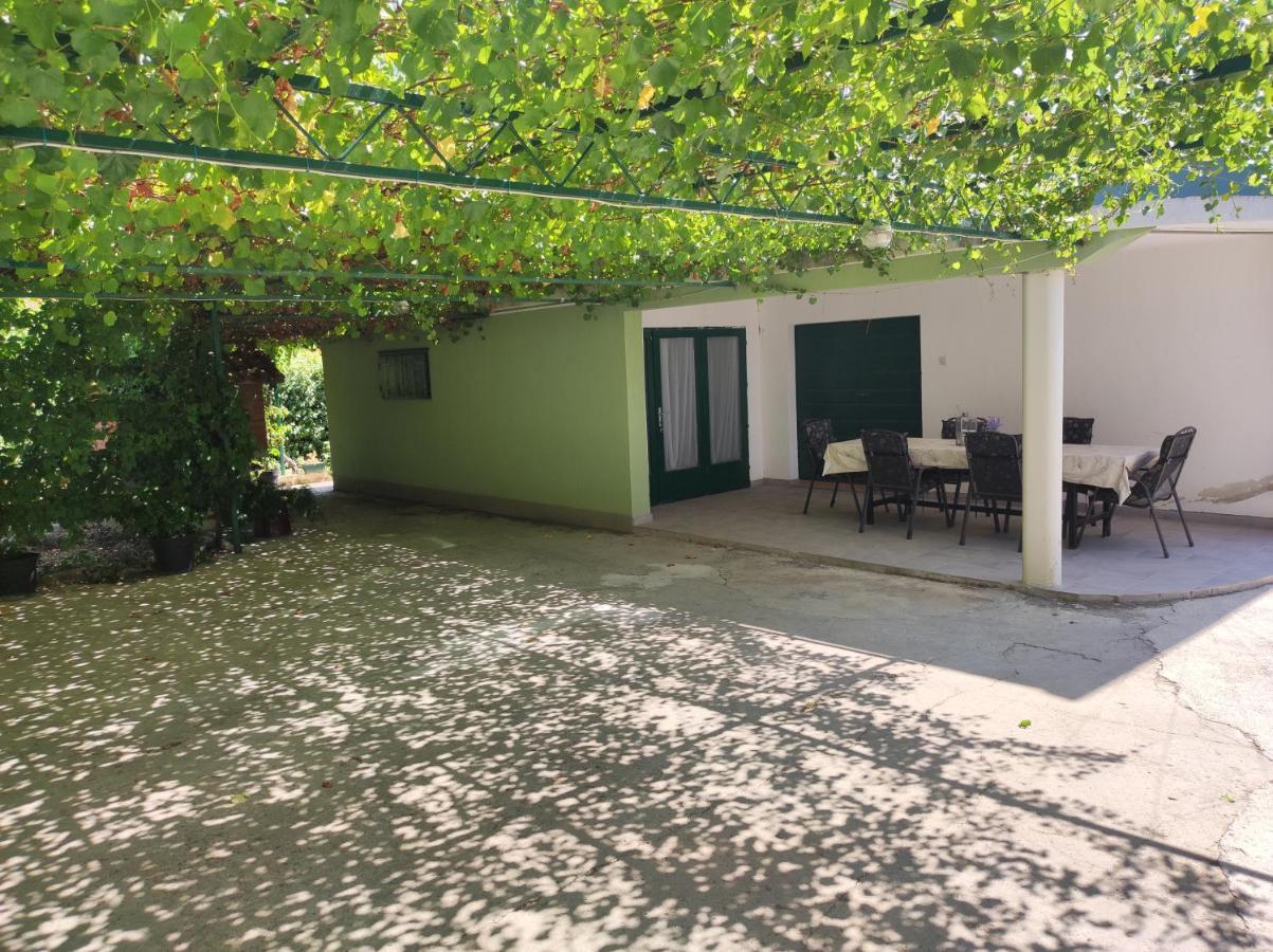 Apartments Valeria Kastela Bagian luar foto