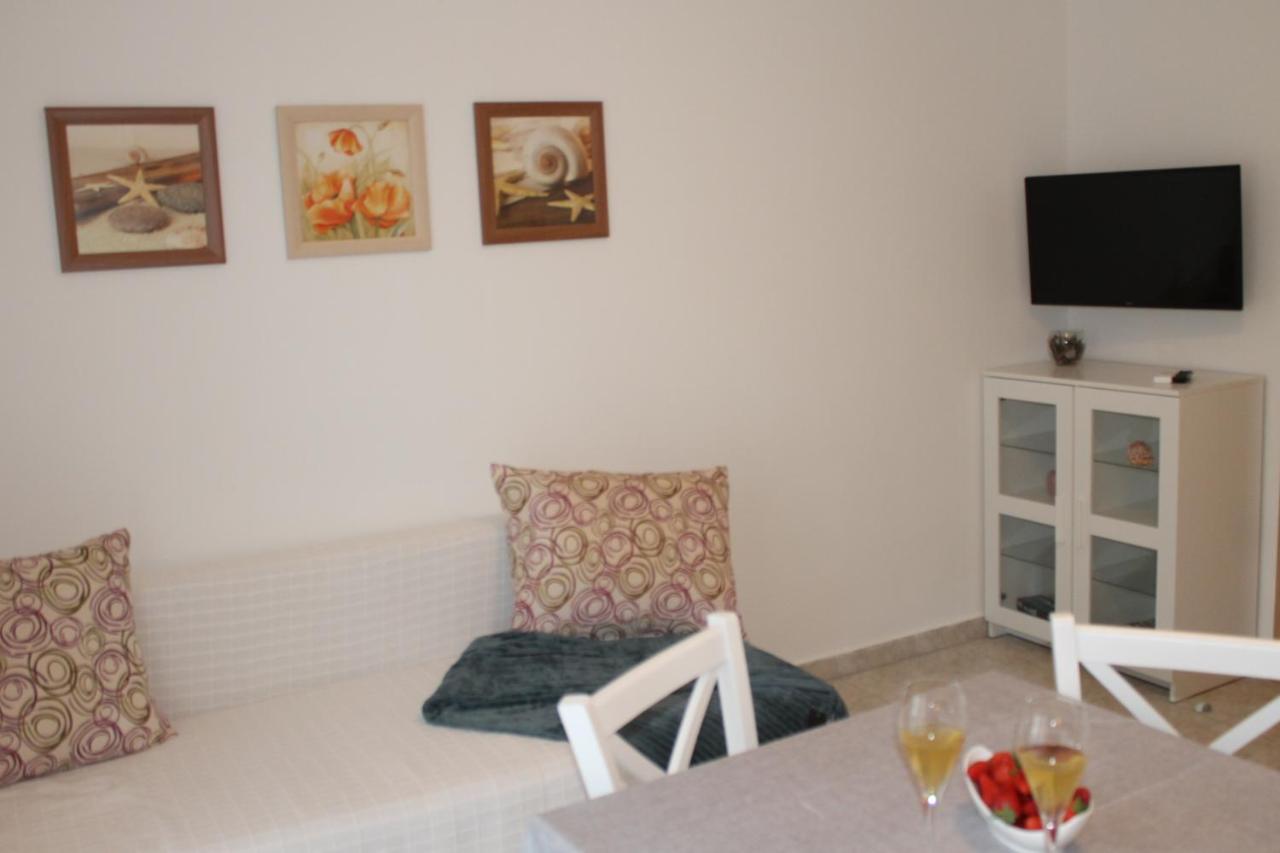 Apartments Valeria Kastela Bagian luar foto