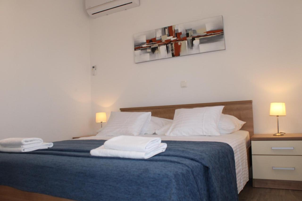 Apartments Valeria Kastela Bagian luar foto